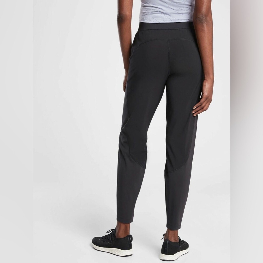 Athleta Run With it Pant in black women’s size large - Picture 2 of 6